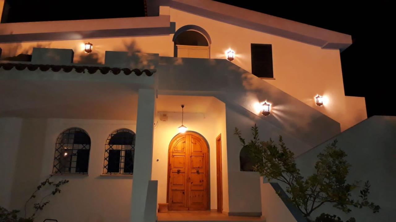 Agriturismo Palas De Serra Country Resort Onifai Dış mekan fotoğraf