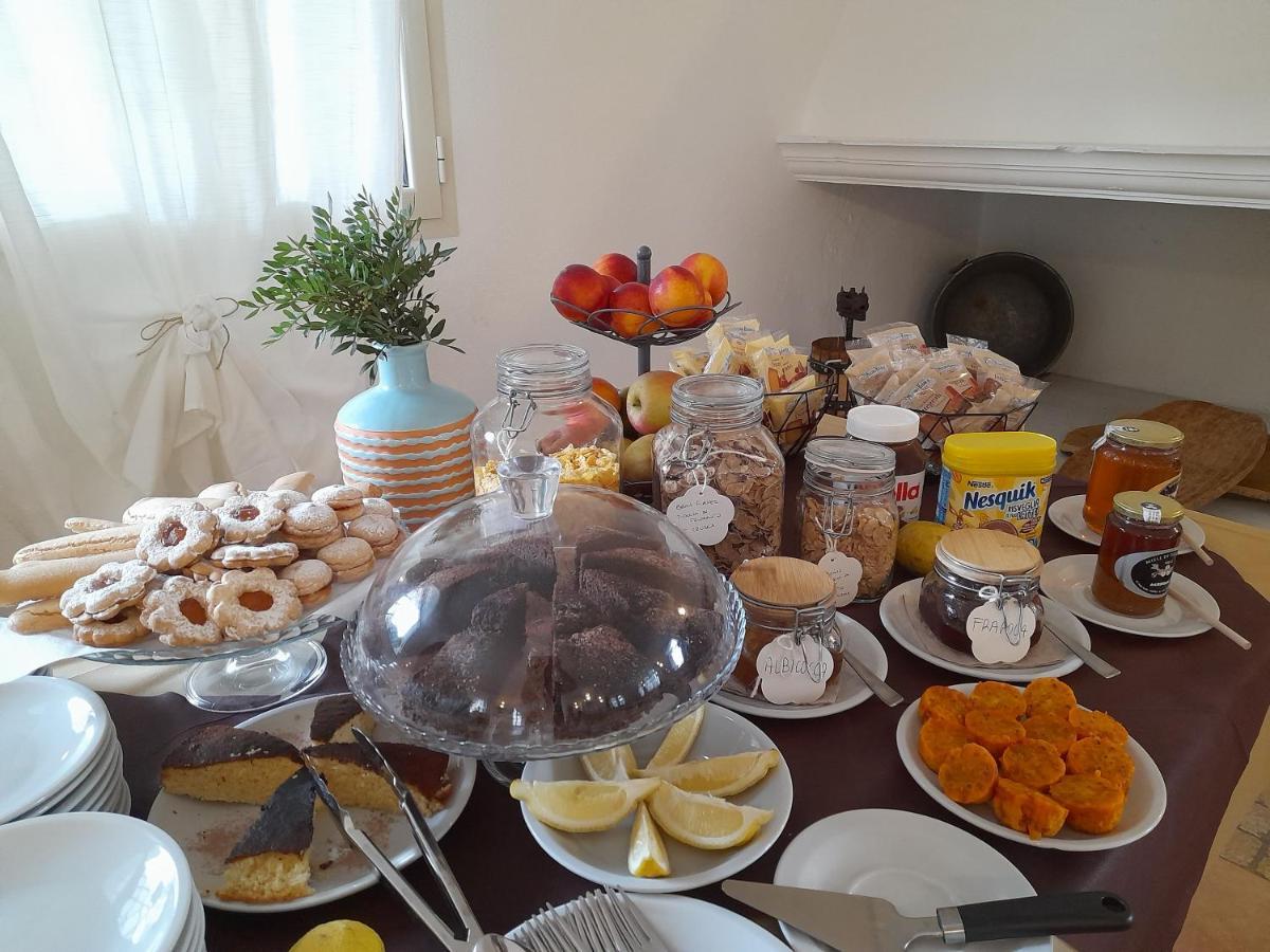 Agriturismo Palas De Serra Country Resort Onifai Dış mekan fotoğraf