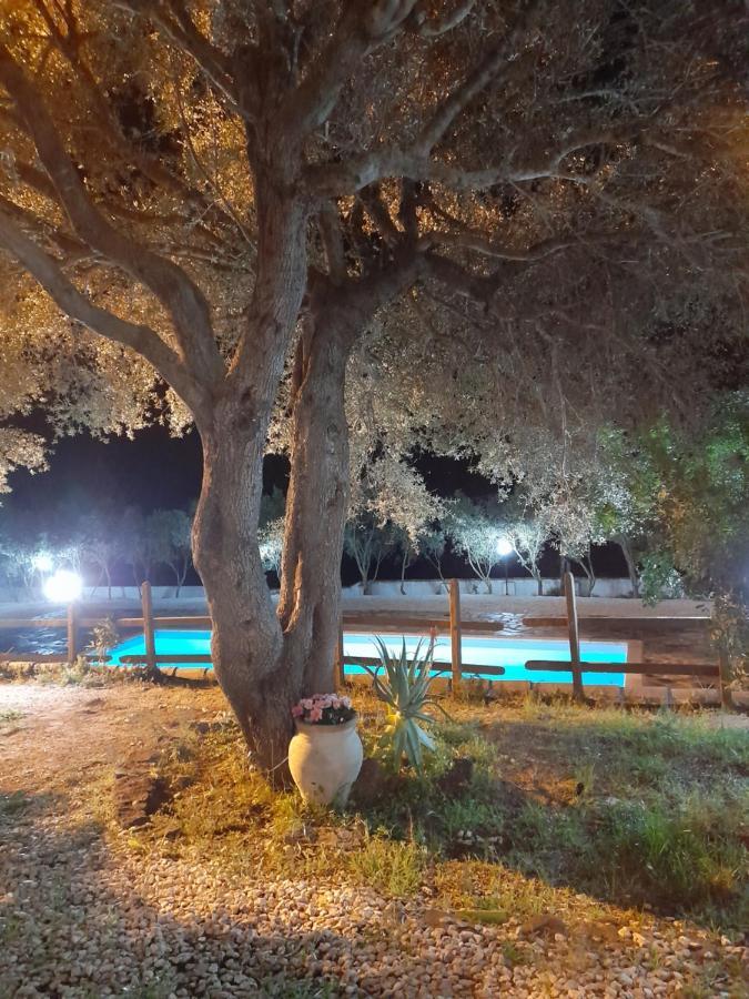 Agriturismo Palas De Serra Country Resort Onifai Dış mekan fotoğraf